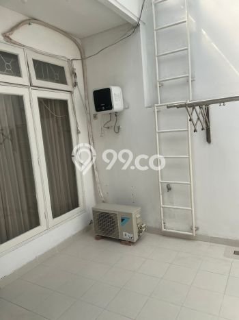 For Sale! Luxury House LT 90m2 Desain Modern di Meruya For Sale! Luxury House LT 90m2 Desain Modern di Meruya