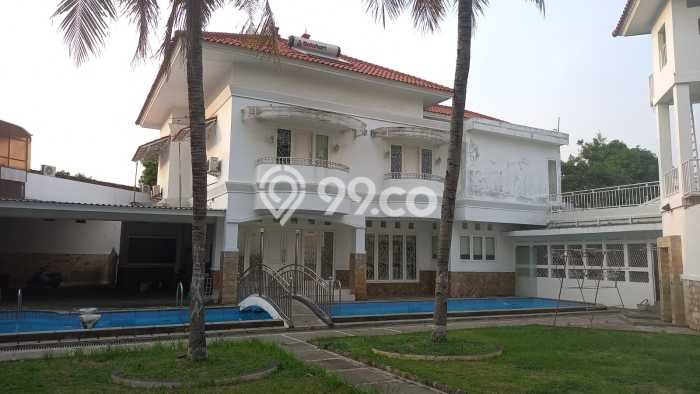 Jual Rumah Luas Elegan Dengan View Eksklusif di Tanjung Barat, Jakarta Selatan Jual Rumah Luas Elegan Dengan View Eksklusif di Tanjung Barat, Jakarta Selatan
