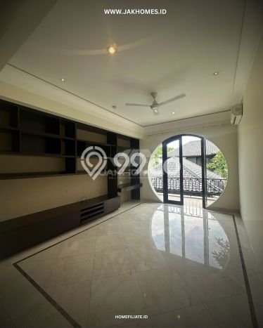 Hunian Modern Untuk Disewakan di Pejaten Jakarta Selatan 5 KT & 3 KM Hunian Modern Untuk Disewakan di Pejaten Jakarta Selatan 5 KT & 3 KM