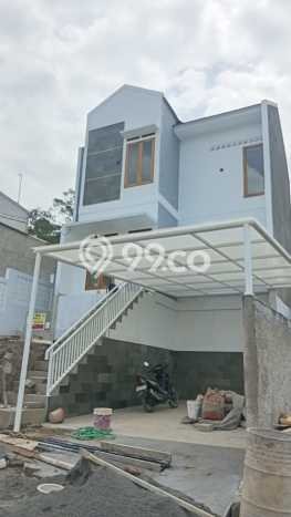 Rumah Modern Cantik 4 Kamar Bisa Langsung Pindah di Jatinangor Rumah Modern Cantik 4 Kamar Bisa Langsung Pindah di Jatinangor