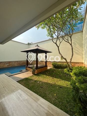 Dijual Rumah Mewah Megah Dengan View Cantik di Pejaten, Jakarta Selatan Dijual Rumah Mewah Megah Dengan View Cantik di Pejaten, Jakarta Selatan