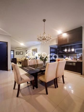 Dijual Rumah Luas Megah Dengan View Cantik di Pejaten, Jakarta Selatan Dijual Rumah Luas Megah Dengan View Cantik di Pejaten, Jakarta Selatan