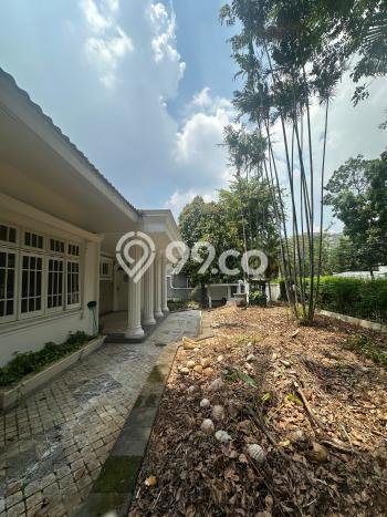 Sewa Rumah Nyaman di Kebayoran Baru Harga Rp 1,2 Miliar/ Tahun Sewa Rumah Nyaman di Kebayoran Baru Harga Rp 1,2 Miliar/ Tahun