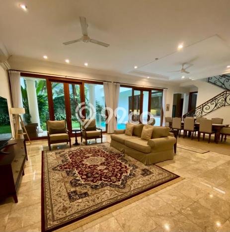 Disewakan! Rumah 5 Kamar Tidur &
4 Kamar Mandi di Pondok Indah, Jakarta Selatan Disewakan! Rumah 5 Kamar Tidur &
4 Kamar Mandi di Pondok Indah, Jakarta Selatan