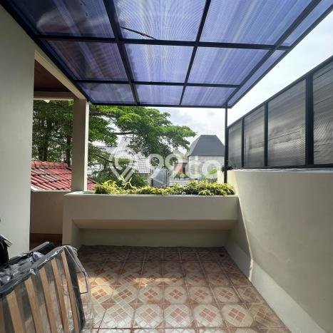 Rumah Disewakan Jakarta Selatan LT 230m2 LB 250m2 Kawasan Pondok Indah Rumah Disewakan Jakarta Selatan LT 230m2 LB 250m2 Kawasan Pondok Indah