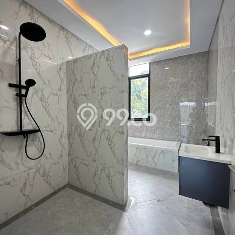 For Sale! Luxury House LT 307m2 Desain Elegan di Radio Dalam For Sale! Luxury House LT 307m2 Desain Elegan di Radio Dalam