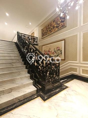 Hunian Mewah Siap Huni LT 1115m2 di Menteng, Jakarta Pusat Hunian Mewah Siap Huni LT 1115m2 di Menteng, Jakarta Pusat