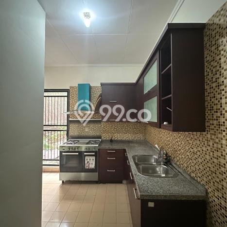 Rumah Disewakan Jakarta Selatan LT 230m2 LB 250m2 Kawasan Pondok Indah Rumah Disewakan Jakarta Selatan LT 230m2 LB 250m2 Kawasan Pondok Indah