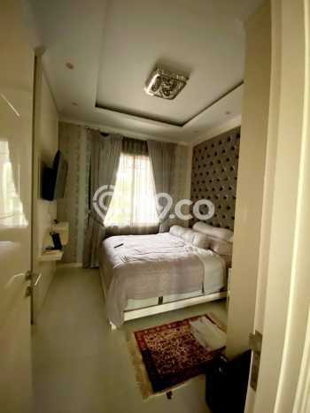 For Sale! Luxury House LT 189m2 Desain Elegan di Lebak Bulus For Sale! Luxury House LT 189m2 Desain Elegan di Lebak Bulus