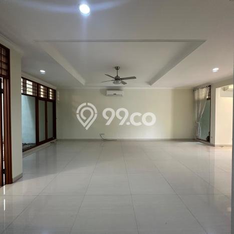 Rumah Disewakan Jakarta Selatan LT 230m2 LB 250m2 Kawasan Pondok Indah Rumah Disewakan Jakarta Selatan LT 230m2 LB 250m2 Kawasan Pondok Indah