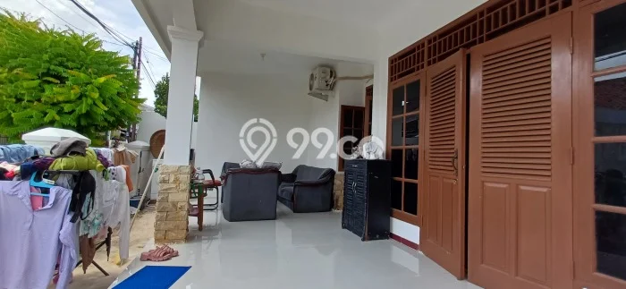 Rumah Strategis Modern Lb 150m2 di Cimanggis, Depok Rumah Strategis Modern Lb 150m2 di Cimanggis, Depok