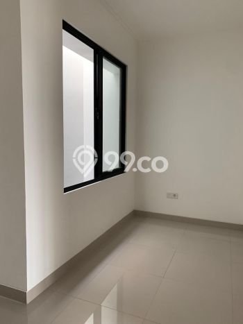 Disewakan! Rumah 2 Kamar Tidur &
2 Kamar Mandi di Pantai Indah Kapuk 2, Jakarta Utara Disewakan! Rumah 2 Kamar Tidur &
2 Kamar Mandi di Pantai Indah Kapuk 2, Jakarta Utara