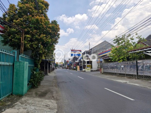 Tanah Kosong Dijual di Sleman dengan Area 111m2 Tanah Kosong Dijual di Sleman dengan Area 111m2
