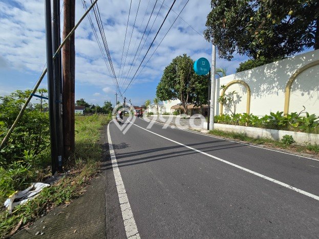 Tanah Kosong Dijual di Sleman dengan Area 112m2 Tanah Kosong Dijual di Sleman dengan Area 112m2