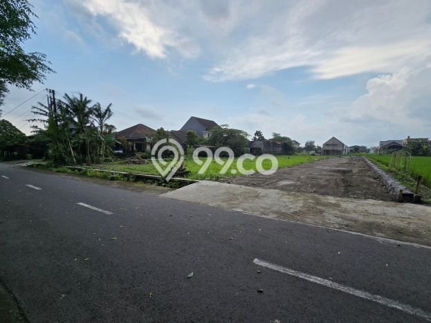 Tanah Dijual Area Strategis di Pogung Yogyakarta 113m2 Tanah Dijual Area Strategis di Pogung Yogyakarta 113m2