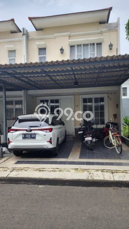 For Sale Rumah 5 Kamar Lokasi Ideal Bagus dan Strategis di Cakung For Sale Rumah 5 Kamar Lokasi Ideal Bagus dan Strategis di Cakung