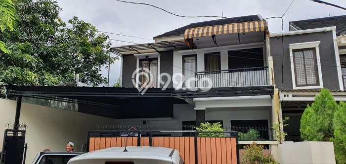 Jual Rumah Luas Elegan Dengan View Eksklusif di Kalimalang, Jakarta Timur Jual Rumah Luas Elegan Dengan View Eksklusif di Kalimalang, Jakarta Timur