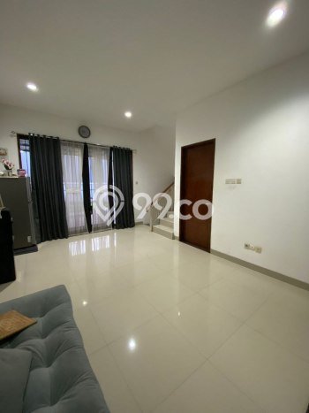 Rumah Strategis Modern Lb 110m2 di Pondokmelati, Bekasi Rumah Strategis Modern Lb 110m2 di Pondokmelati, Bekasi