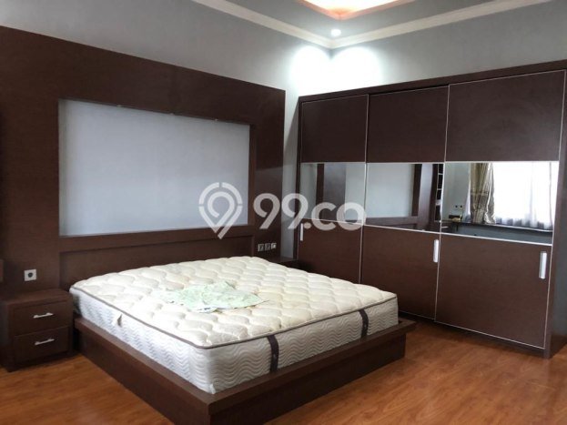 Rumah Mewah Dijual LT 316m2 di Duren Sawit, Jakarta Timur Rumah Mewah Dijual LT 316m2 di Duren Sawit, Jakarta Timur