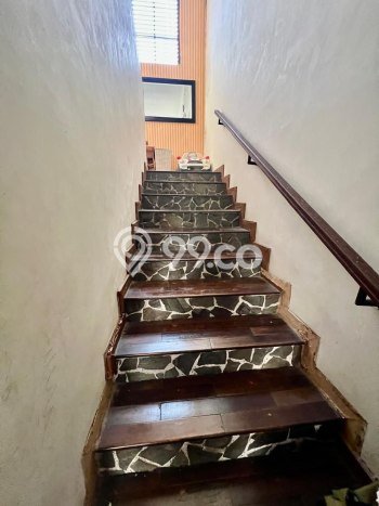 Hunian Elit LB 188m2 Siap Pakai Desain Elegan di Jati Asih, Bekasi Hunian Elit LB 188m2 Siap Pakai Desain Elegan di Jati Asih, Bekasi