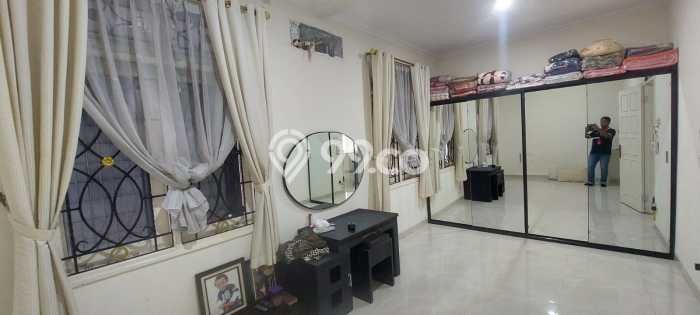 Siap Huni Hunian Elit 4 Kamar di Rawalumbu Dekat ke Mana Pun Siap Huni Hunian Elit 4 Kamar di Rawalumbu Dekat ke Mana Pun