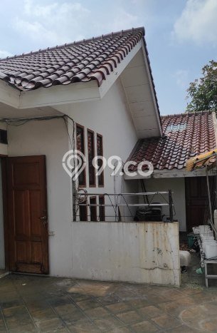 Jarang Ada! Rumah Sewa 5 Kamar Nyaman Siap Huni Jati Cempaka Jarang Ada! Rumah Sewa 5 Kamar Nyaman Siap Huni Jati Cempaka