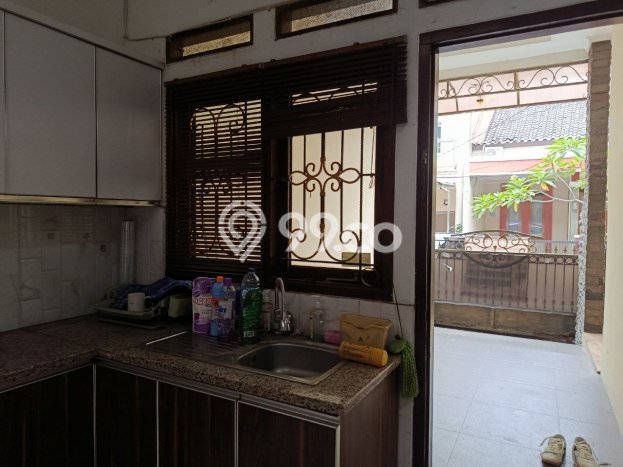 Rumah Strategis Minimalis Lb 140m2 di Bekasi Timur, Bekasi Rumah Strategis Minimalis Lb 140m2 di Bekasi Timur, Bekasi