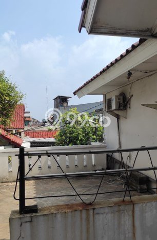 Jarang Ada! Rumah Sewa 5 Kamar Nyaman Siap Huni Jati Cempaka Jarang Ada! Rumah Sewa 5 Kamar Nyaman Siap Huni Jati Cempaka