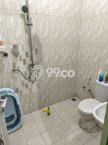 For Sale Rumah 5 Kamar Lokasi Ideal Bagus dan Strategis di Cakung For Sale Rumah 5 Kamar Lokasi Ideal Bagus dan Strategis di Cakung