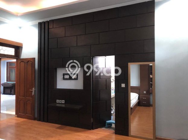 Rumah Mewah Dijual LT 316m2 di Duren Sawit, Jakarta Timur Rumah Mewah Dijual LT 316m2 di Duren Sawit, Jakarta Timur