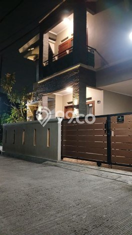 Rumah Luas Asri 4 KT Siap Pakai di Jatiwarna Bekasi Rumah Luas Asri 4 KT Siap Pakai di Jatiwarna Bekasi