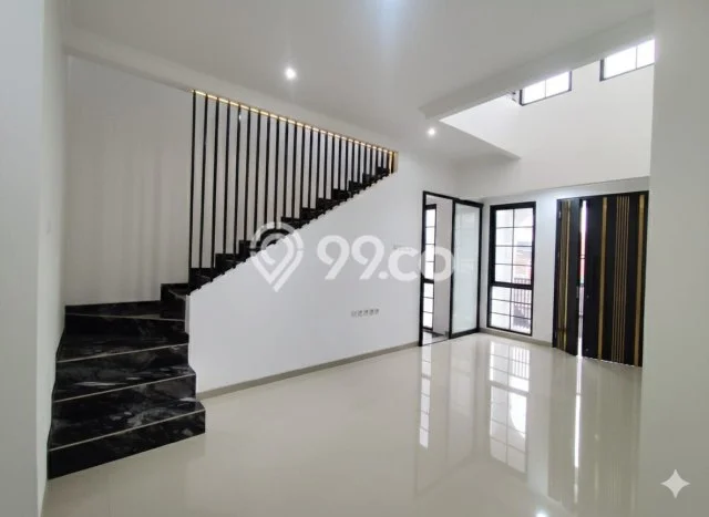 Rumah Elit LB 160m2 Siap Huni Desain Elegan di Rawa Belong, Jakarta Barat Rumah Elit LB 160m2 Siap Huni Desain Elegan di Rawa Belong, Jakarta Barat