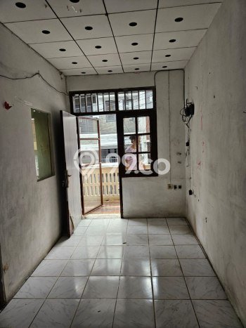Jual Rumah Modern 3 KT di Tanjung Duren, Jakarta Barat Jual Rumah Modern 3 KT di Tanjung Duren, Jakarta Barat