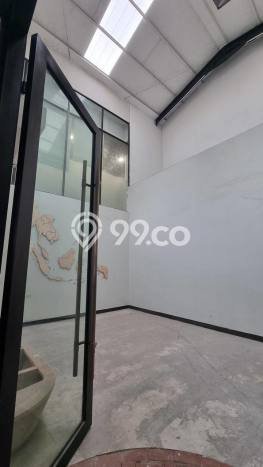 Unit Gudang Dijual di Karang Tengah Tangerang Luas Bangunan 3000m2 Unit Gudang Dijual di Karang Tengah Tangerang Luas Bangunan 3000m2