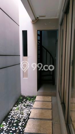 Rumah sewa siap huni 3 Kamar Tidur di Pantai Indah Kapuk, Jakarta Utara Rumah sewa siap huni 3 Kamar Tidur di Pantai Indah Kapuk, Jakarta Utara