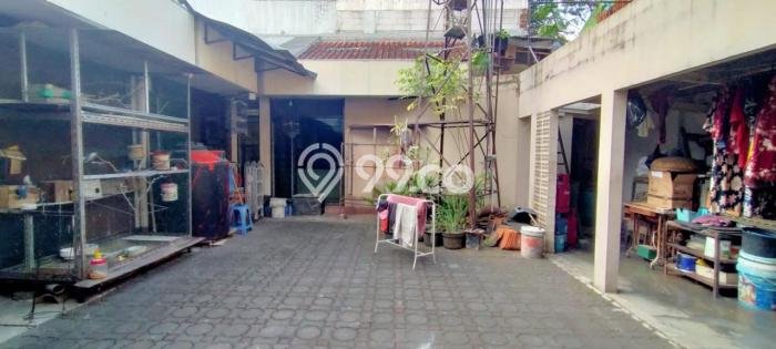 Ready to Use! Premium House LT 538m2 Desain Elegan di Riau Ready to Use! Premium House LT 538m2 Desain Elegan di Riau
