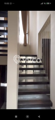 Disewakan! Rumah 3 Kamar Tidur &
3 Kamar Mandi di Dago, Bandung Disewakan! Rumah 3 Kamar Tidur &
3 Kamar Mandi di Dago, Bandung