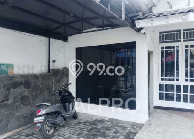Lokasi strategis! Rumah siap huni disewakan di Antapani LB 100m2 Lokasi strategis! Rumah siap huni disewakan di Antapani LB 100m2