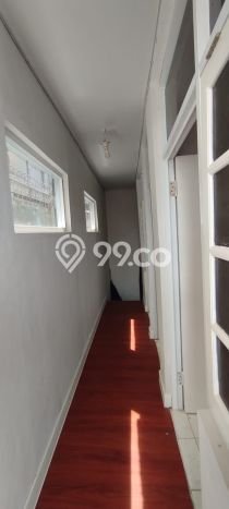 Dijual Rumah 5 Kamar Lokasi Ideal Nyaman dan Strategis di Batununggal Dijual Rumah 5 Kamar Lokasi Ideal Nyaman dan Strategis di Batununggal