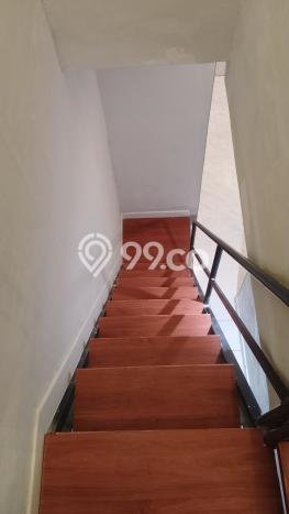Dijual Rumah 5 Kamar Lokasi Ideal Nyaman dan Strategis di Batununggal Dijual Rumah 5 Kamar Lokasi Ideal Nyaman dan Strategis di Batununggal