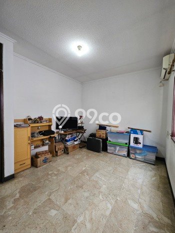 Hunian Elit LB 275m2 Siap Pakai Desain Elegan di Intercon, Jakarta Barat Hunian Elit LB 275m2 Siap Pakai Desain Elegan di Intercon, Jakarta Barat