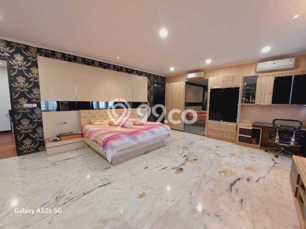 Ready to Use! Luxury House LT 252m2 Desain Modern di Pantai Indah Kapuk Ready to Use! Luxury House LT 252m2 Desain Modern di Pantai Indah Kapuk