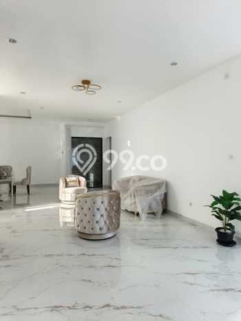 Hot Offer Hunian Premium Ideal dan Luas di BSD, Tangerang Selatan Hot Offer Hunian Premium Ideal dan Luas di BSD, Tangerang Selatan