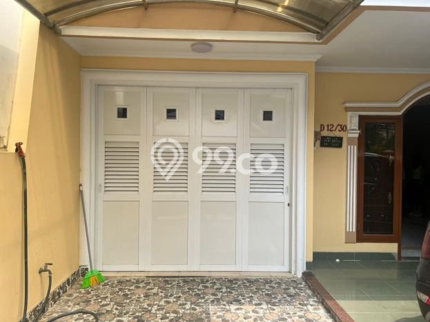 Jual Rumah Luas Elegan Dengan View Eksklusif di Pondok Indah, Jakarta Selatan Jual Rumah Luas Elegan Dengan View Eksklusif di Pondok Indah, Jakarta Selatan