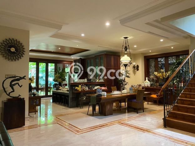 Hunian Mewah LB 1400m2 Siap Pakai Desain Elegan di Pondok Indah, Jakarta Selatan Hunian Mewah LB 1400m2 Siap Pakai Desain Elegan di Pondok Indah, Jakarta Selatan