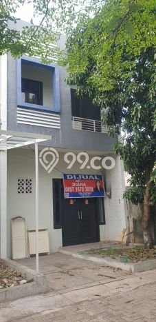 Jual Rumah Eksklusif 3 KT di Green Lake City, Jakarta Barat Jual Rumah Eksklusif 3 KT di Green Lake City, Jakarta Barat