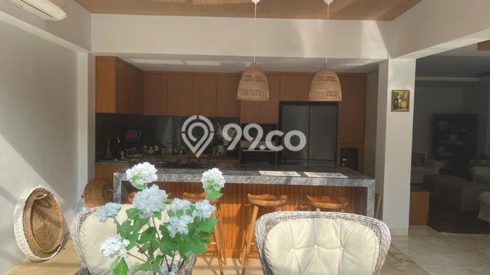 Hunian Mewah Dijual LT 1670m2 di Pesanggrahan, Jakarta Selatan Hunian Mewah Dijual LT 1670m2 di Pesanggrahan, Jakarta Selatan