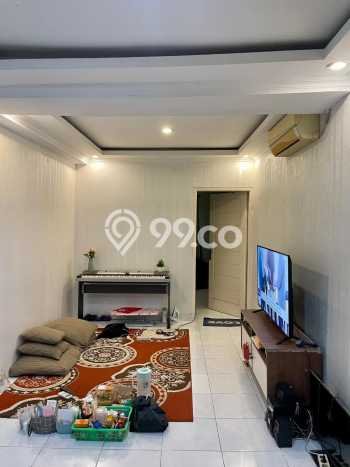Rumah Modern Cantik 3 KT Bisa Langsung Pindah di Kebon Jeruk Rumah Modern Cantik 3 KT Bisa Langsung Pindah di Kebon Jeruk