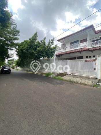 Dijual Rumah Luas Megah Dengan View Cantik di Joglo, Jakarta Barat Dijual Rumah Luas Megah Dengan View Cantik di Joglo, Jakarta Barat