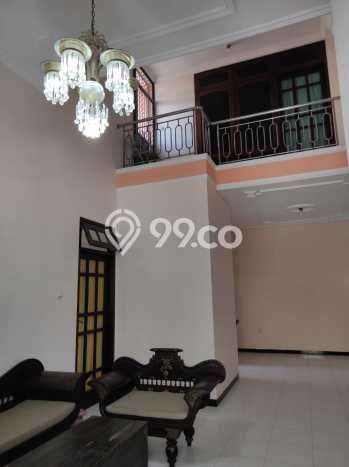 Jual Rumah Bagus Siap Huni LB 200m2 di Taman, Sidoarjo Jual Rumah Bagus Siap Huni LB 200m2 di Taman, Sidoarjo